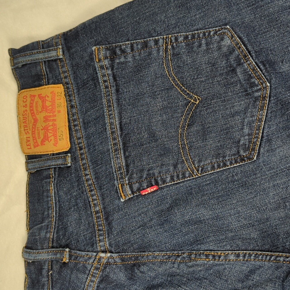 Levi's 559 Tapered Fit Dark Wash Mens‎ Jeans Size 38